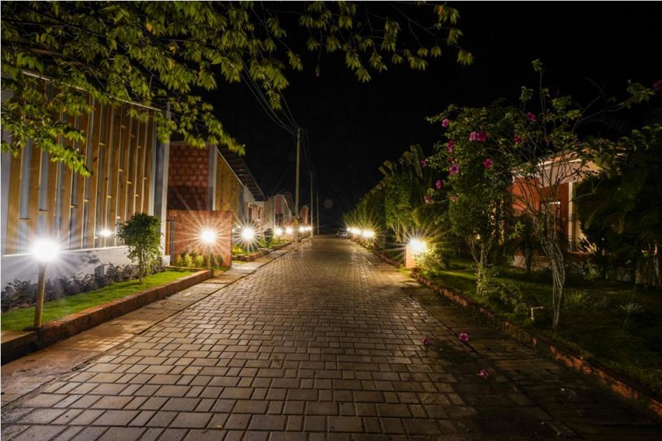 Sixth Element Hotel Kushalnagar Luaran gambar