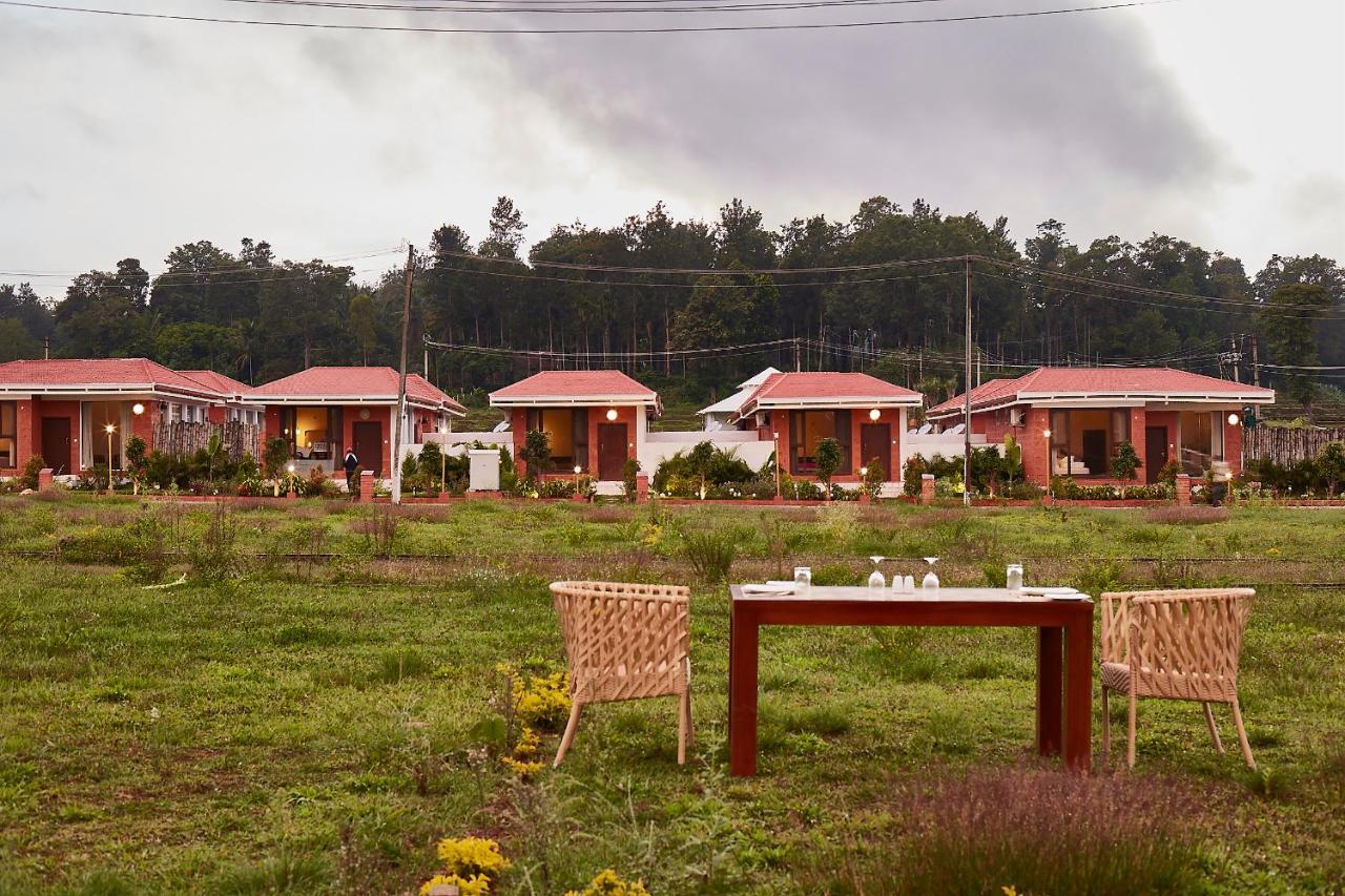 Sixth Element Hotel Kushalnagar Luaran gambar