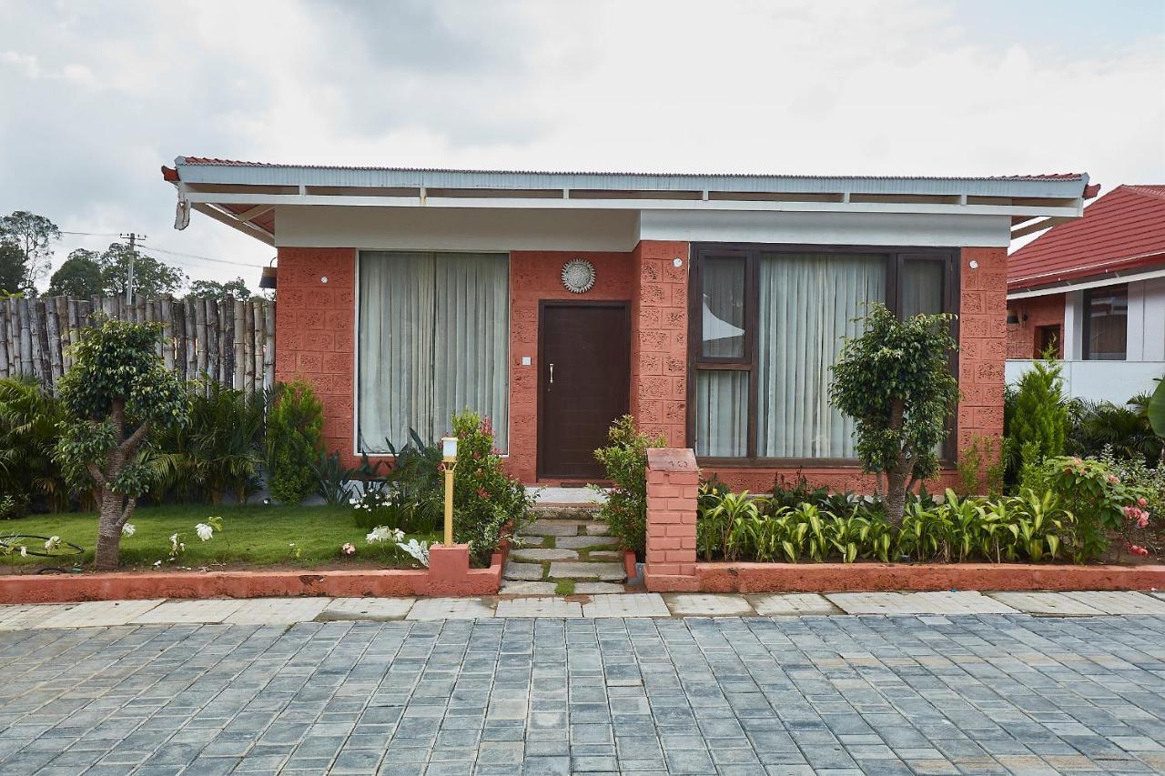 Sixth Element Hotel Kushalnagar Luaran gambar