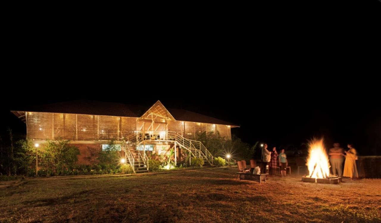 Sixth Element Hotel Kushalnagar Luaran gambar